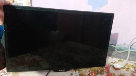 Samsung LED TV (Display Issue / For Parts or Repair)