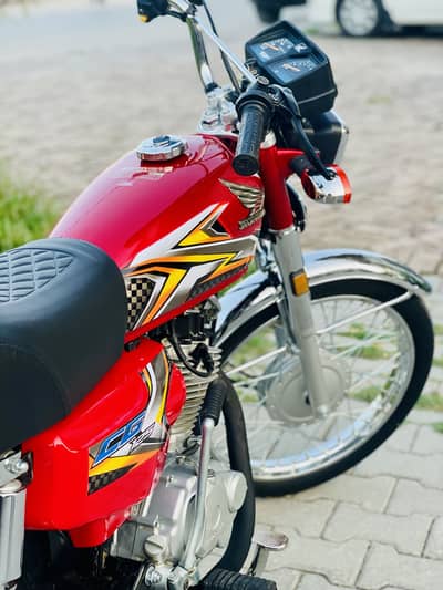 Honda CG 125 model 2025urgent sales