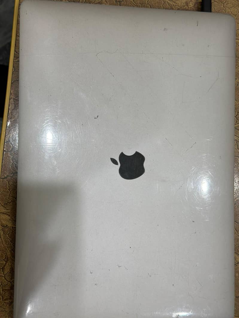 Macbook pro 2016 1