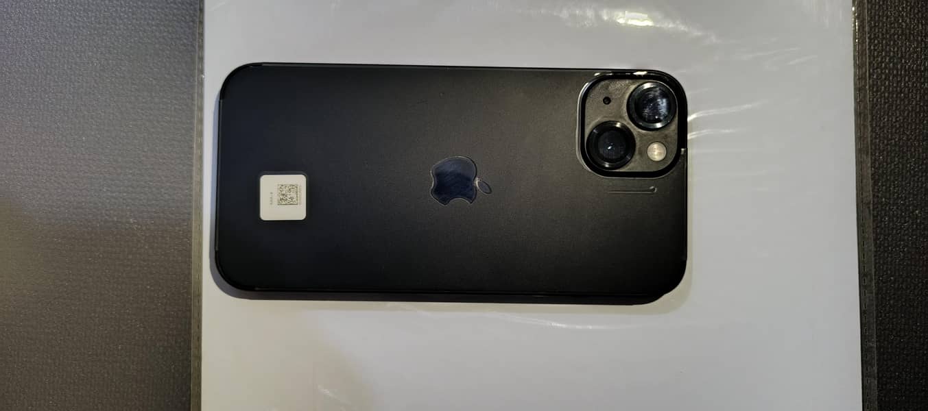 Apple iPhone 13 6