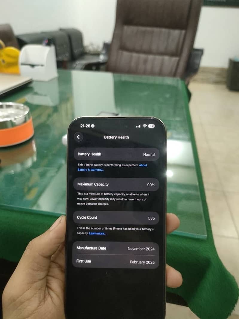 Iphone 16 pro max 8