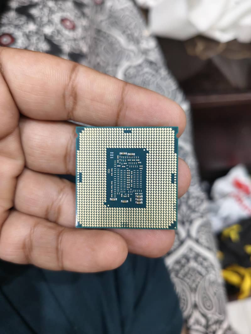 Intel Core i7-7700 | 7th Gen Processor 1