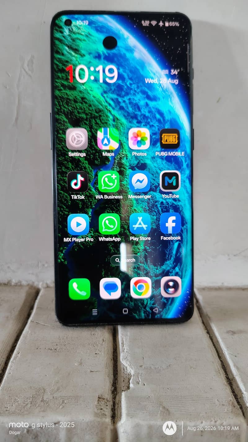 One Plus 10 Pro 5