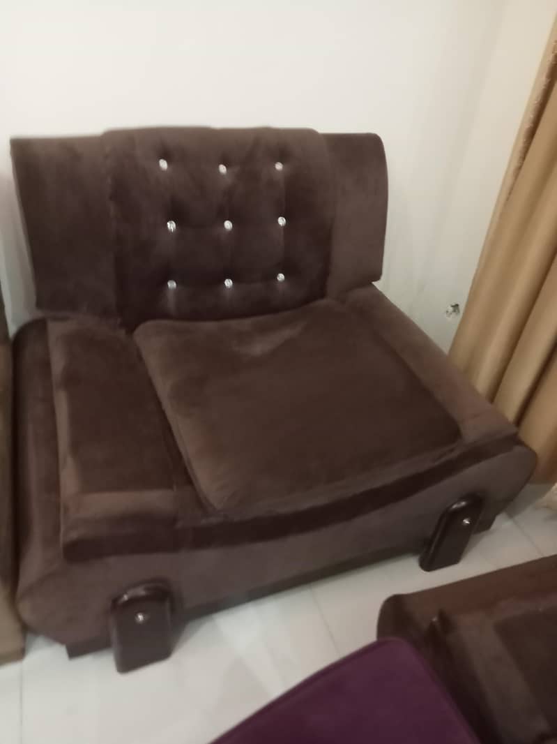 Five seat 2