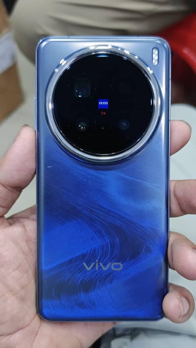 Vivo x200 Pro
