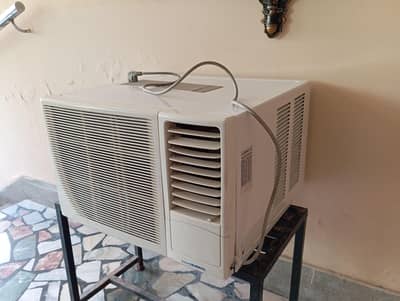 Super General Window AC , 1 ton , model(SGW-12-HG)
