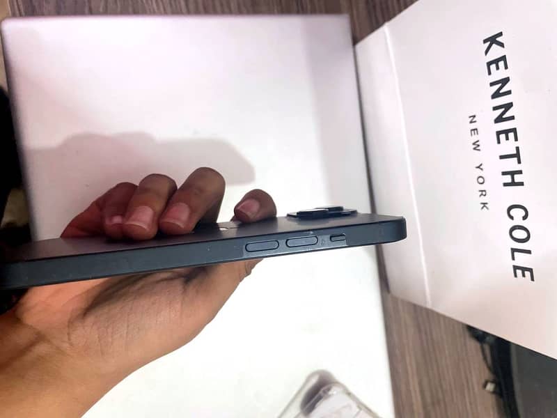 Apple iPhone 14 1