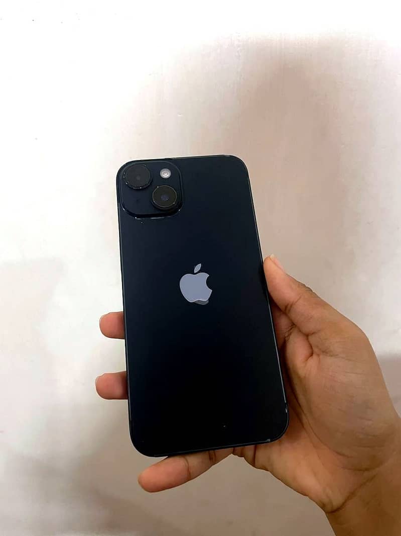 Apple iPhone 14 3