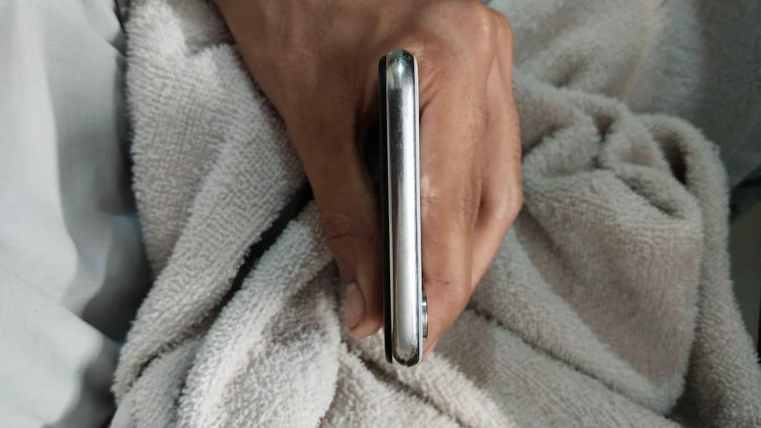 Apple iPhone X 0
