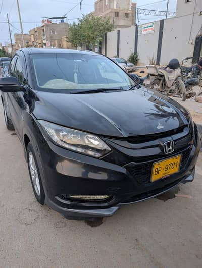 Honda Vezel 2016