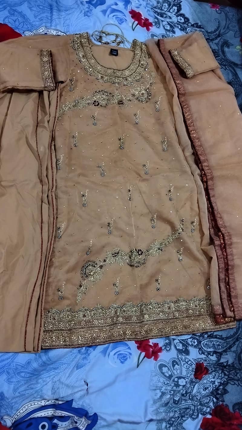 Embroidered articles 6