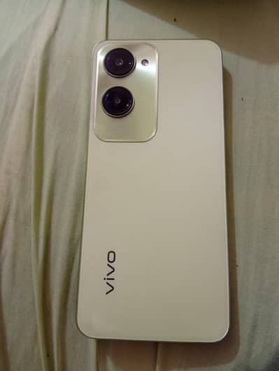 Vivo Y18