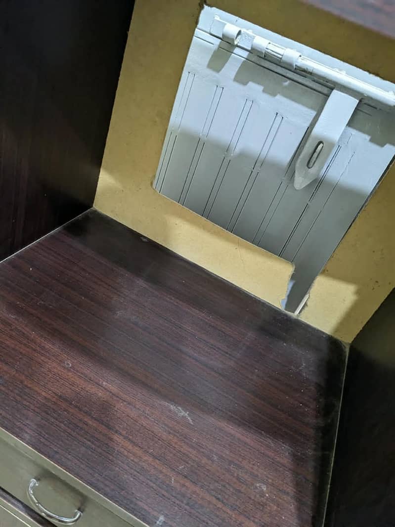 Compact Computer Trolley / Computer Table 1