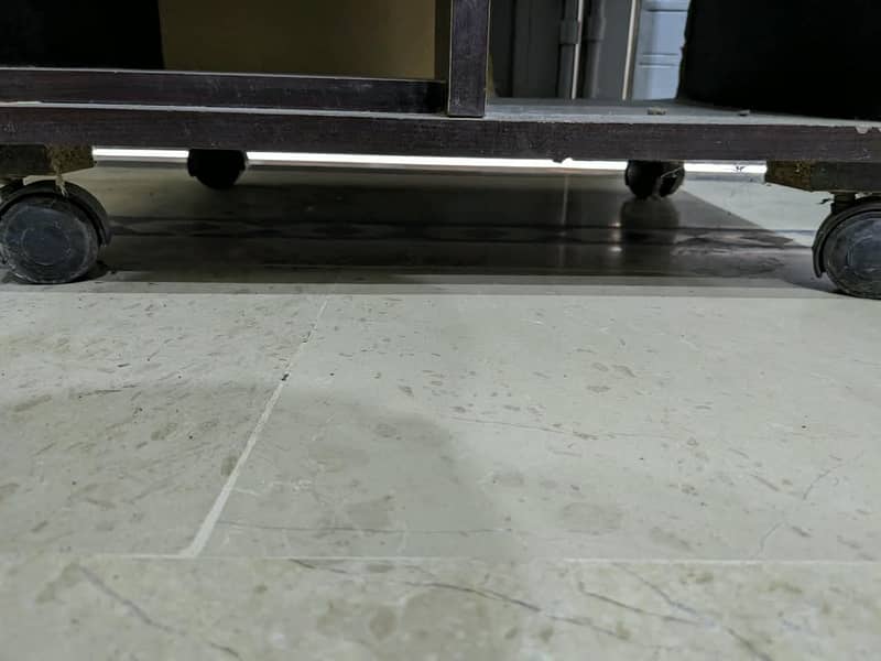 Compact Computer Trolley / Computer Table 8
