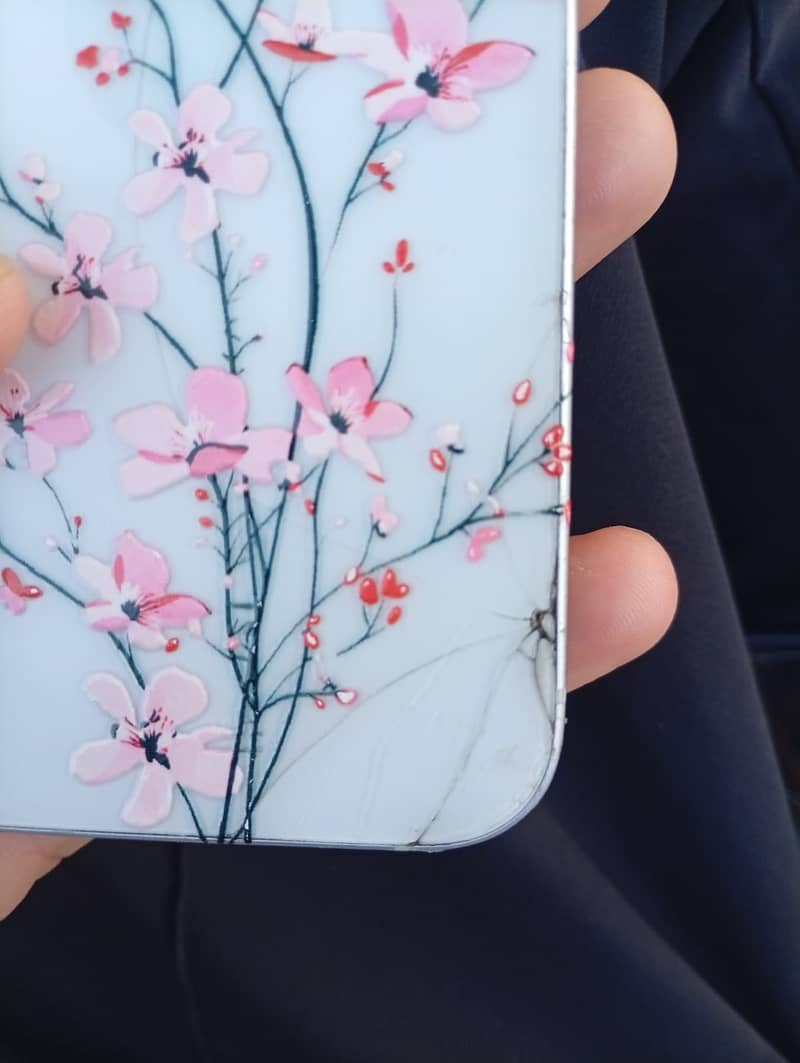 Apple iPhone 15 5