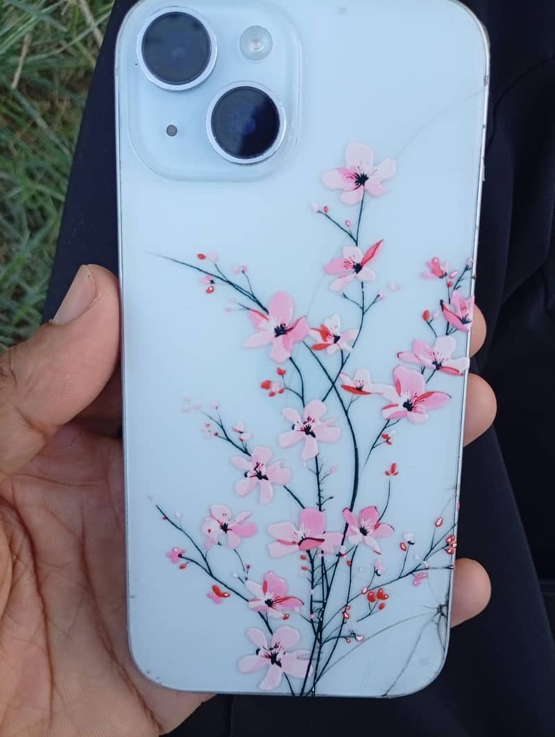 Apple iPhone 15 6
