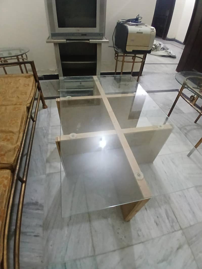 center Table 1