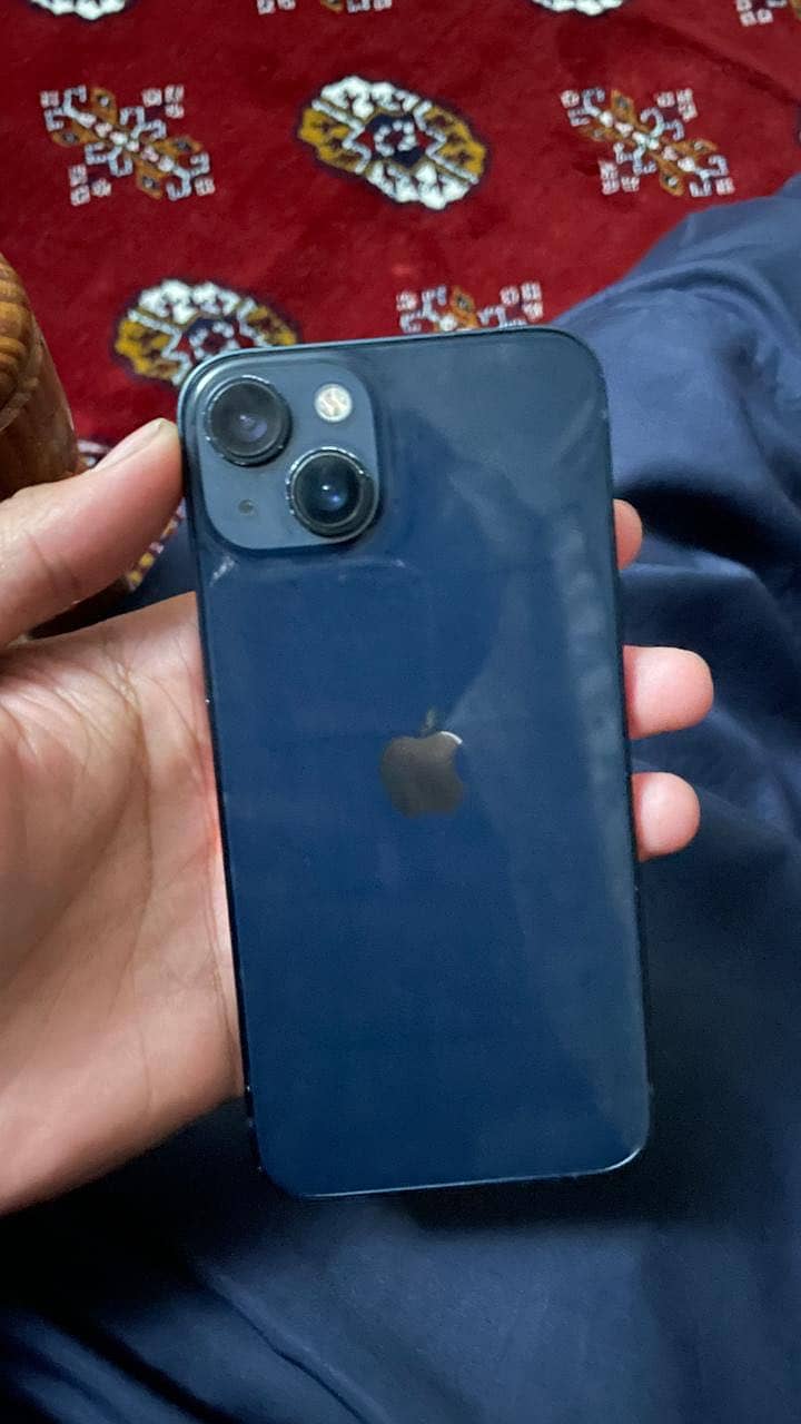 Apple iPhone 13 1