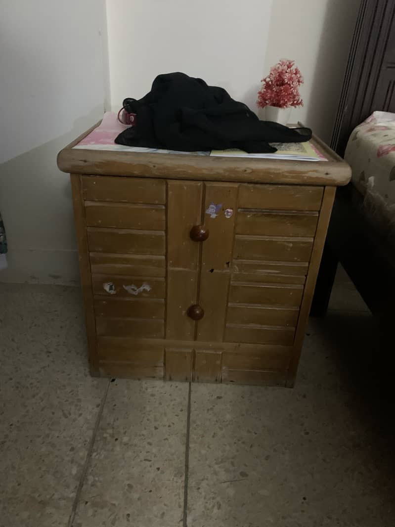 Bed with accessories 2