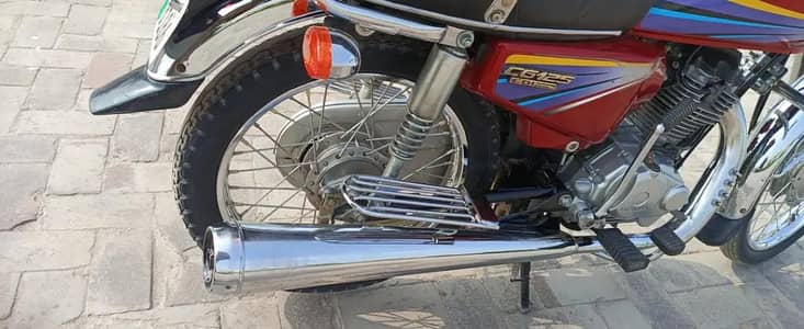 Honda 125cc bike WhatsApp 0329,,790,,63,,52