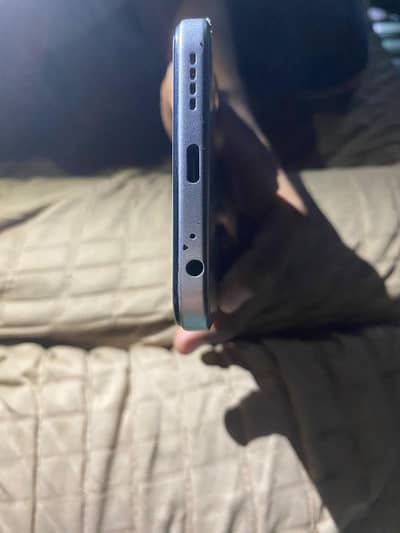Infinix Hot 50i