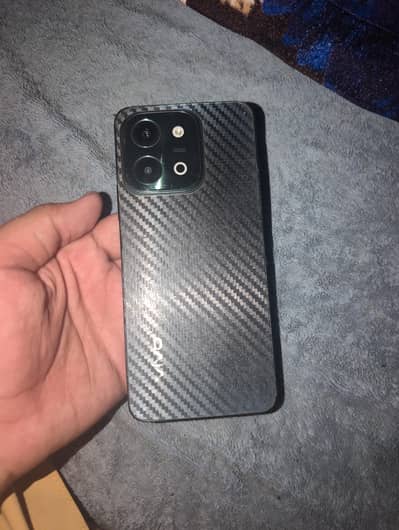 Vivo Y28