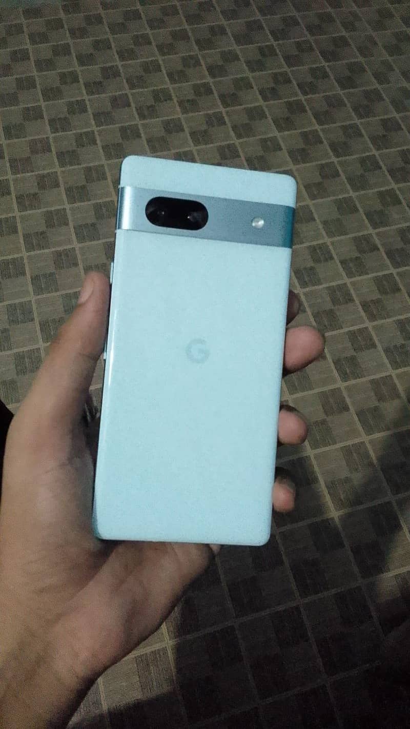 Google Pixel 7a 1