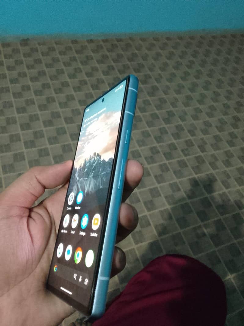 Google Pixel 7a 3