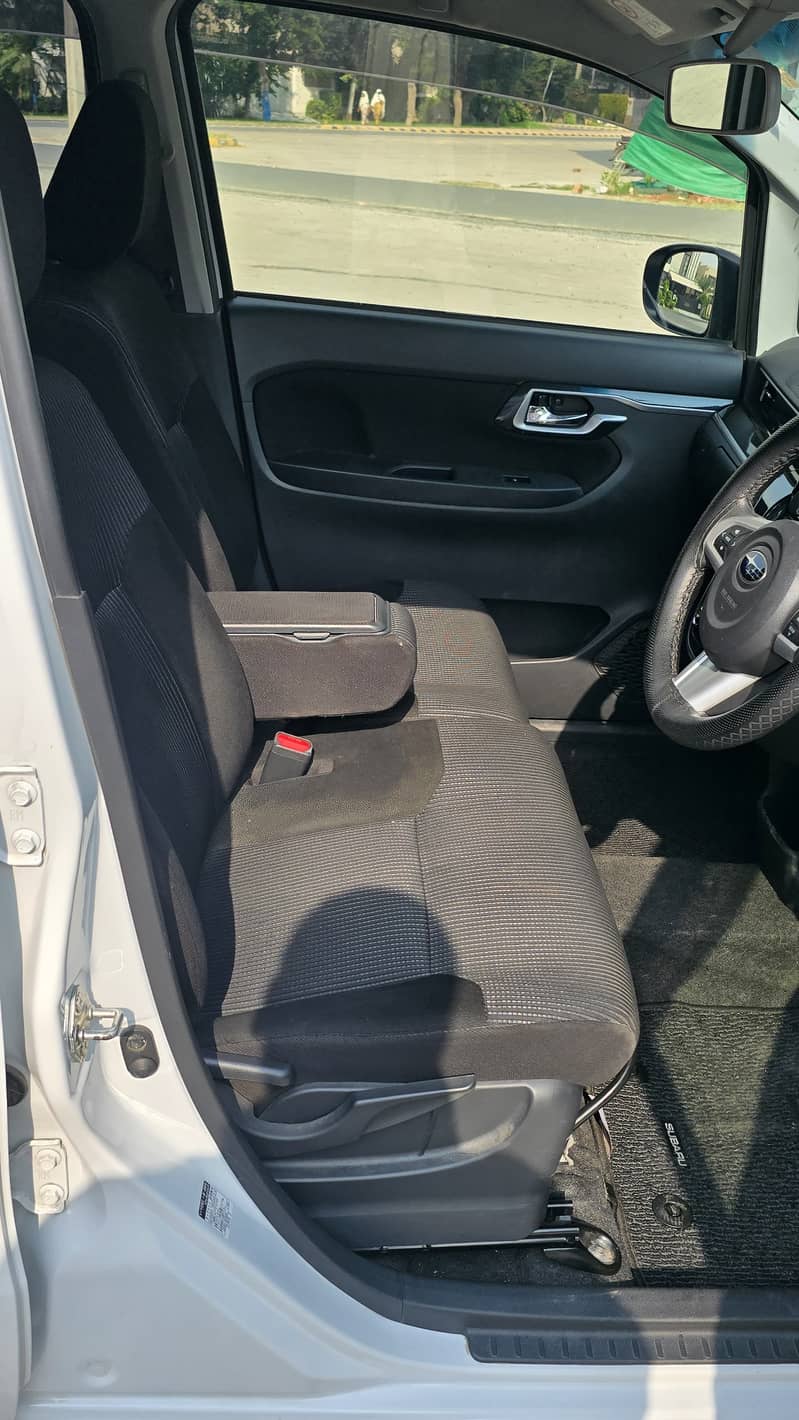 SUBARU STELLA 6
