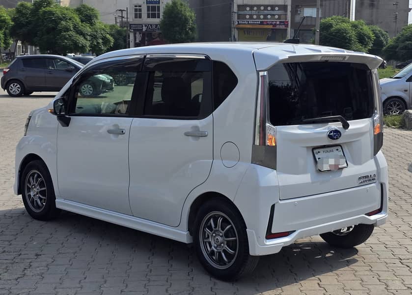 SUBARU STELLA 7