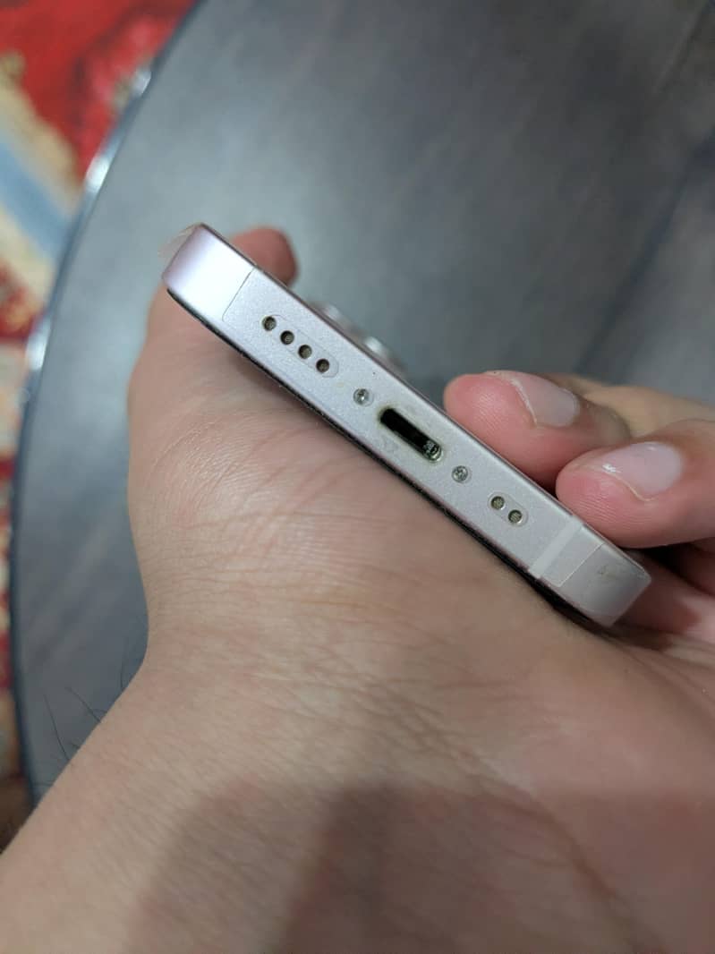 Apple iPhone 13 mini 2