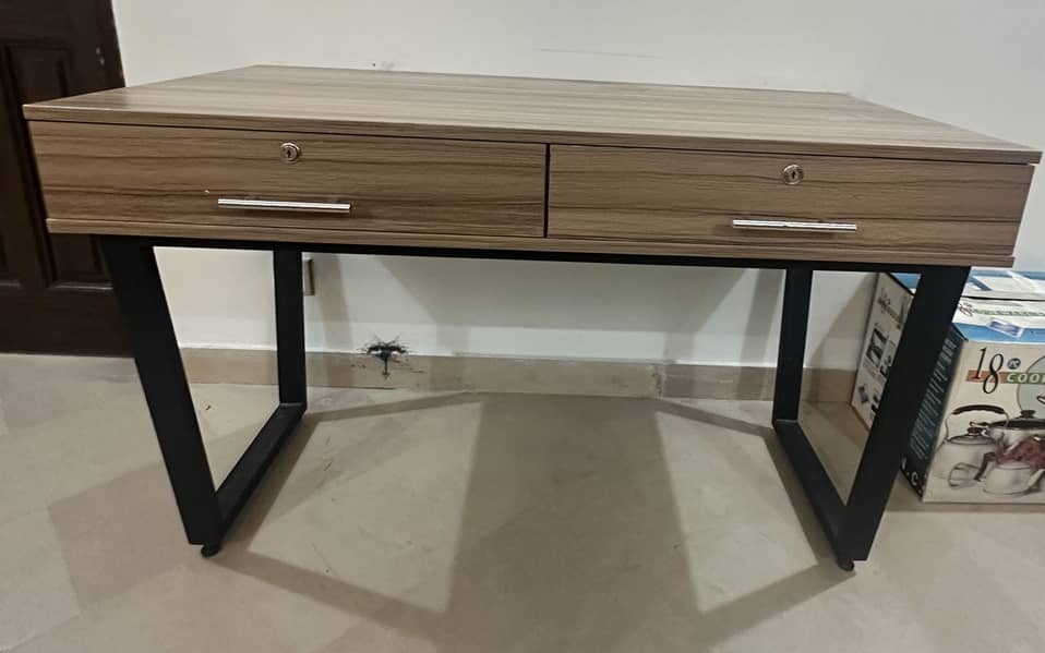 Study table with chair 1