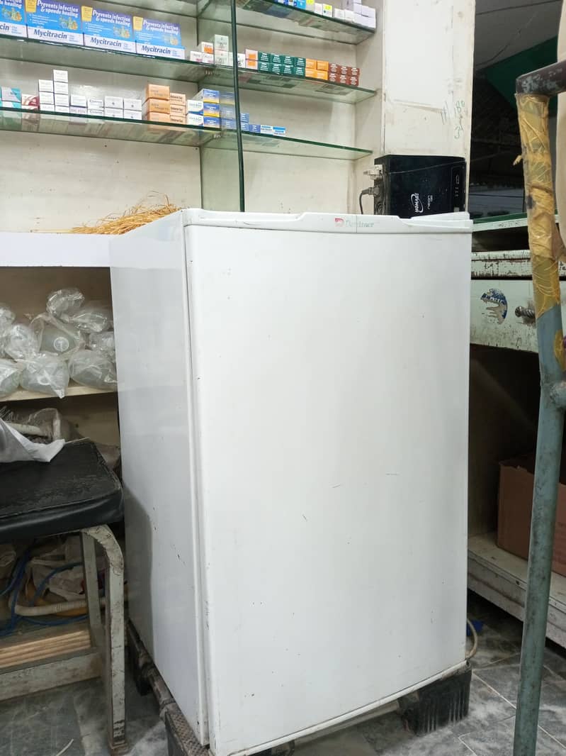 Refrigerator Mini 0