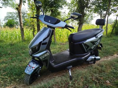 Evee Gen Z Lithium Model 1000km Used whatsapp 03142194424