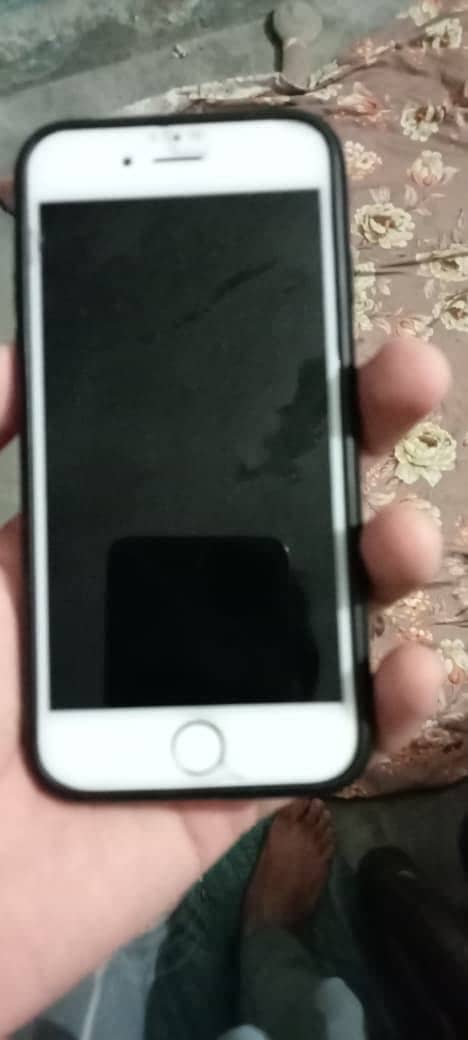 Apple iPhone 6S 3