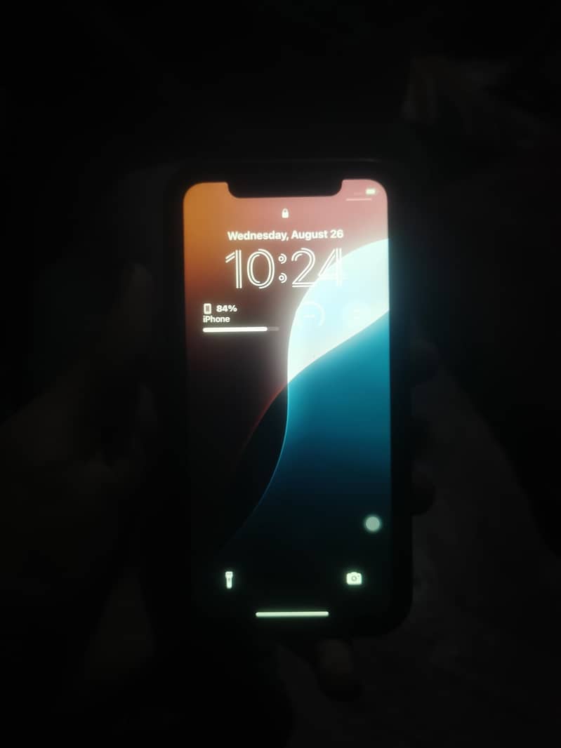Apple iPhone XR 0