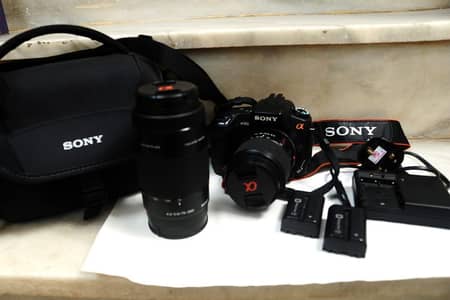 Sony Alpha A350 DSLR Camera with Extra Telephoto Lens - Complete Set