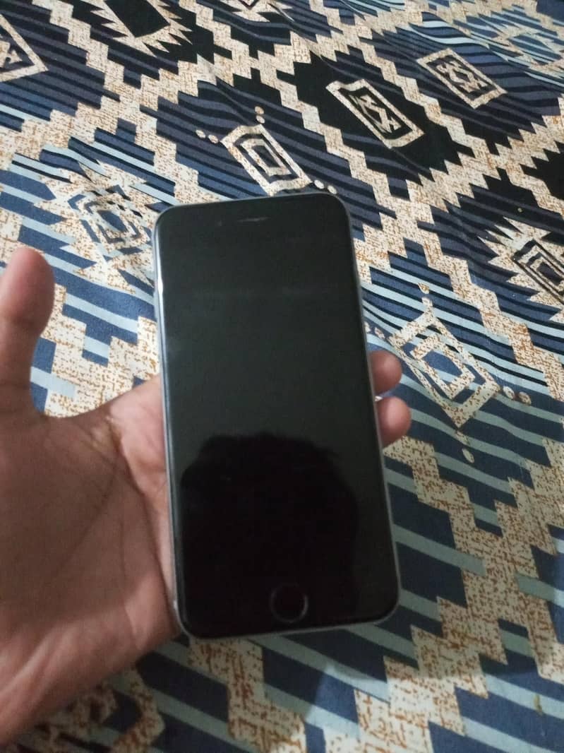 Apple iPhone 6S 0