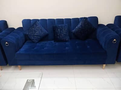 5 Seater Sofa set neat and clean as New not Used