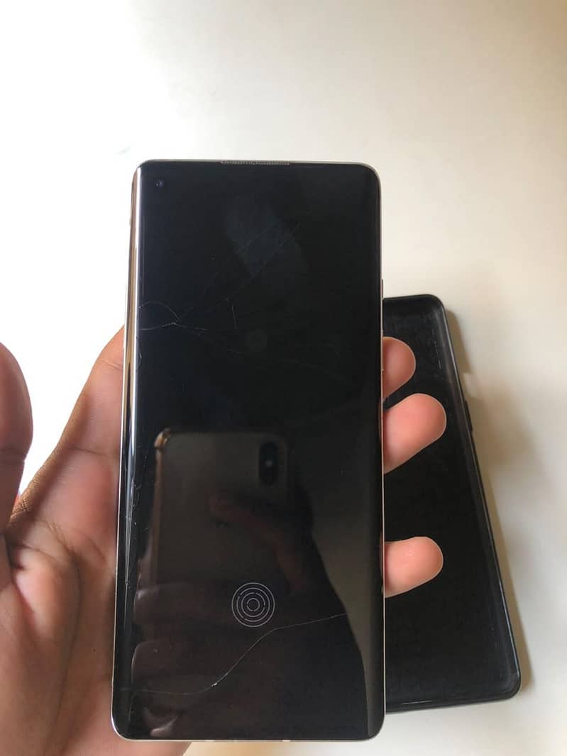 One Plus 8 9