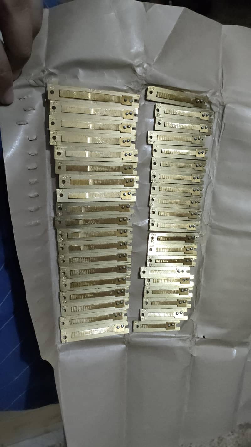 Harmoniums 11