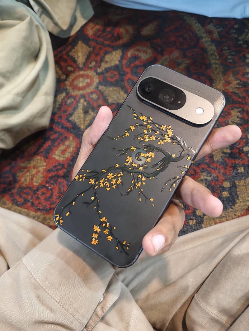 Google Pixel 9 5