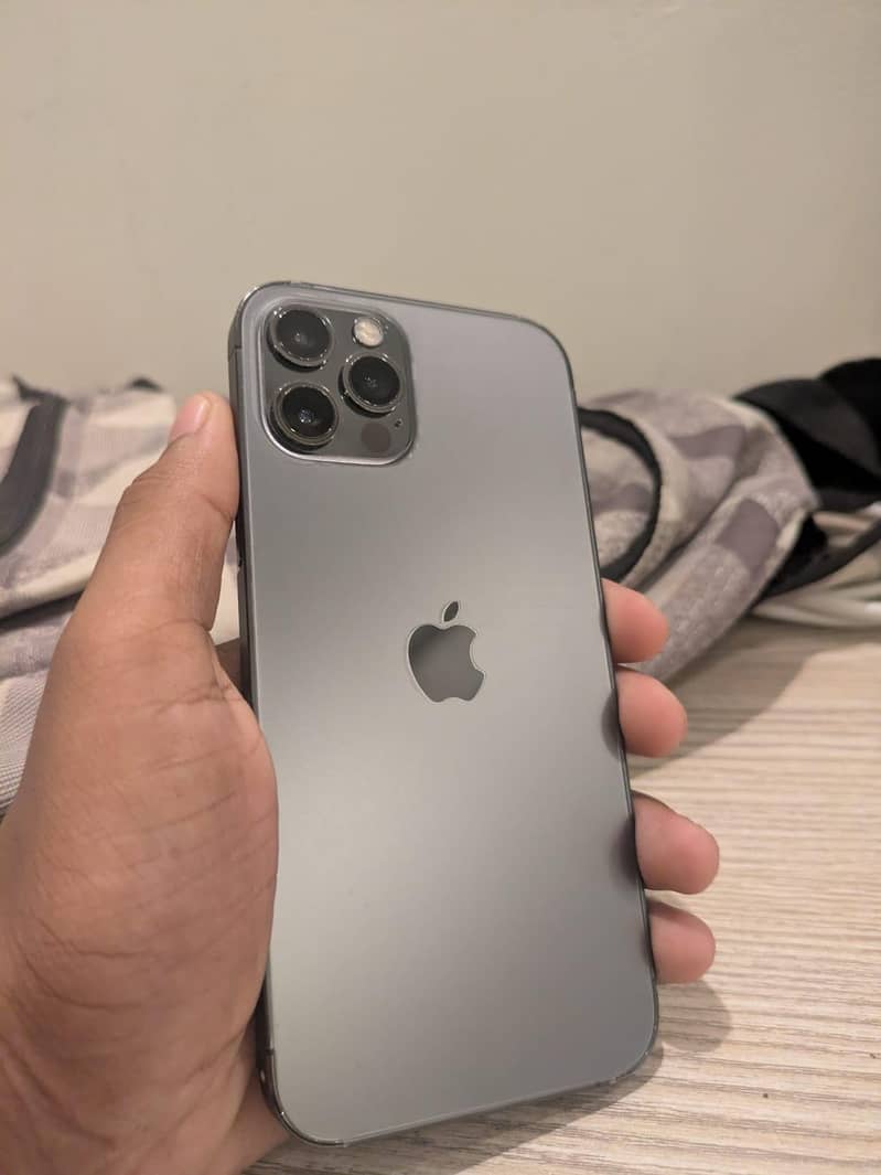 Apple iPhone 12 Pro 0