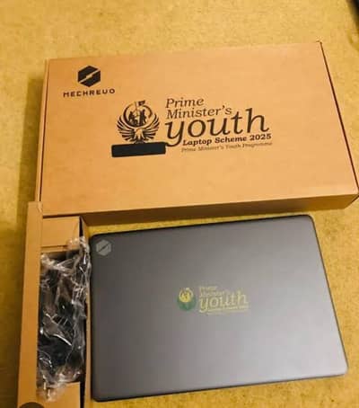 Pm Laptop MECHREUO. R14P  for slae