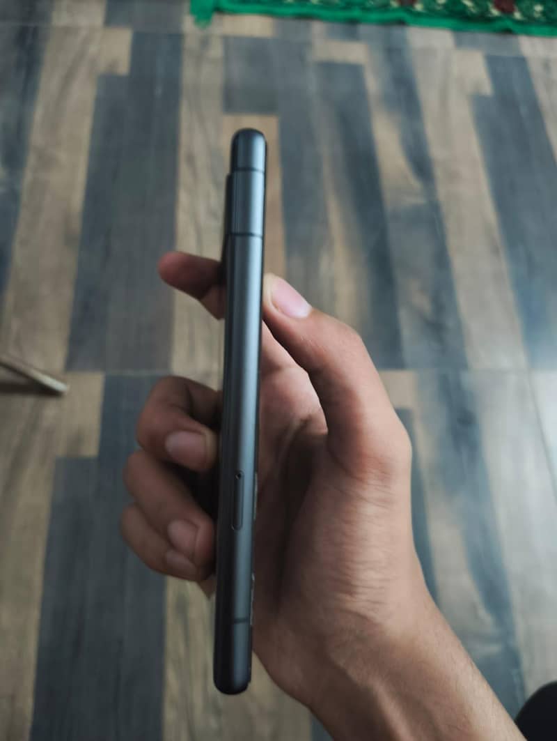 Google Pixel 7a 2