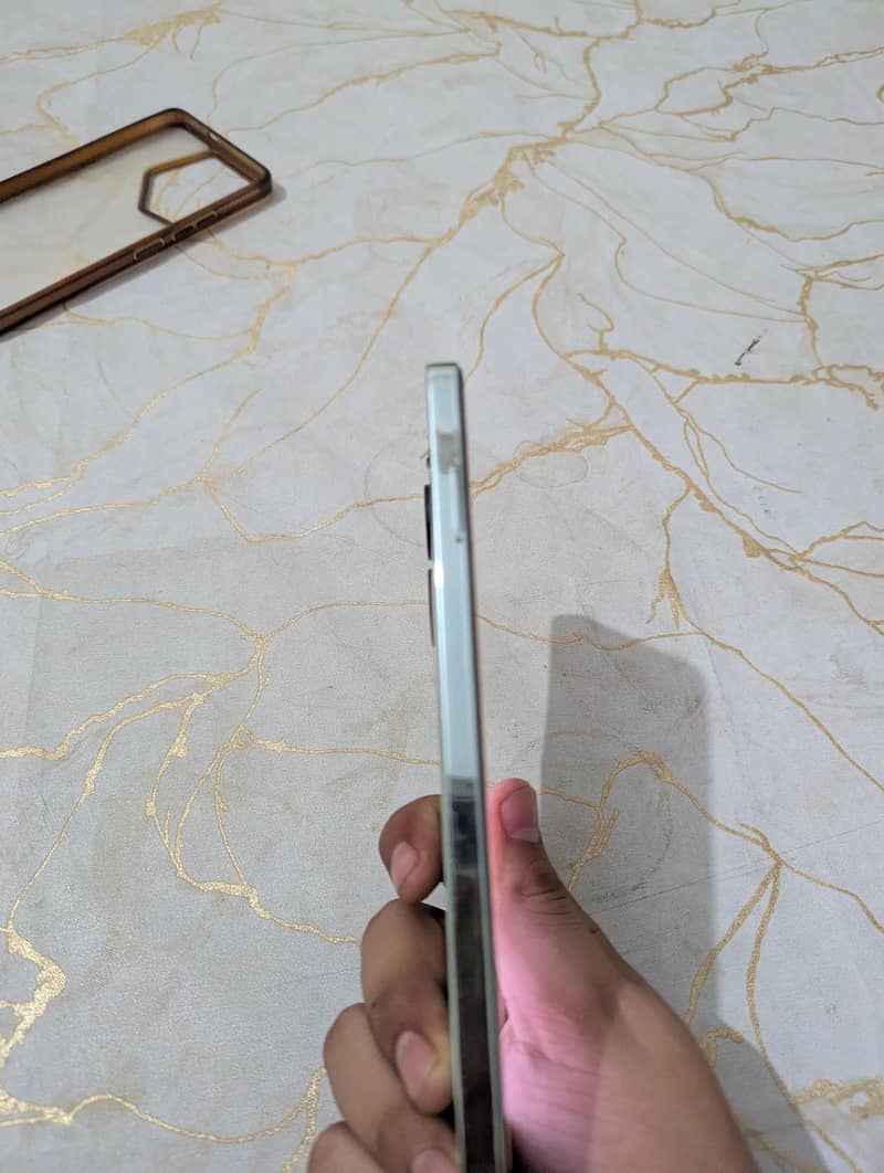 Tecno CAMON 20 1