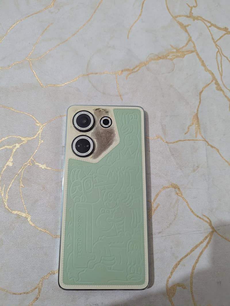 Tecno CAMON 20 2