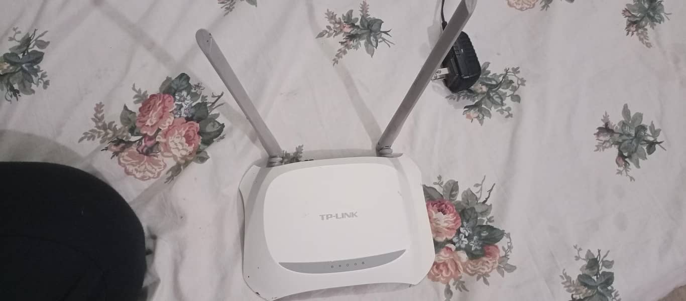 TP-Link router 2