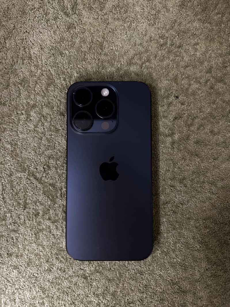 Apple iPhone 15 Pro 1