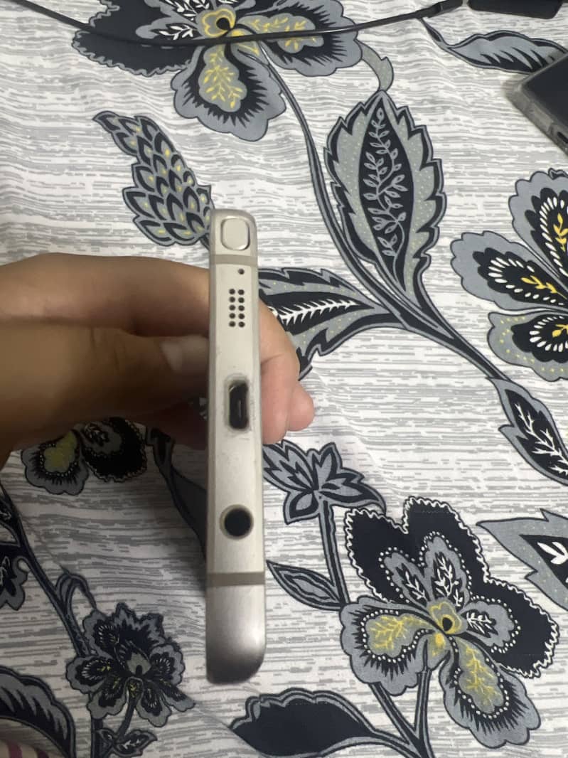 Samsung Mobile Note5 2